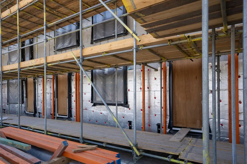 Fotografie ilustrativă pentru articolul „Proiect de reabilitare energetică pentru 88 de apartamente din Târgu Mureș”