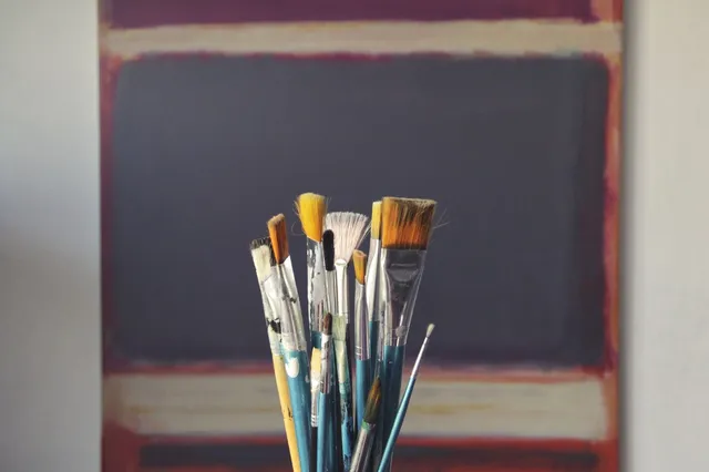 Fotografie ilustrativă pentru articolul „Expoziția „Musafir în atelier” a Angelicăi Moscu Deacu se deschide la Brăila”