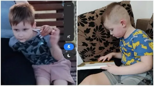 Două fotografii prezintă un copil tânăr purtând tricouri colorate și pantaloni scurți, stând pe o canapea cu perne decorate.