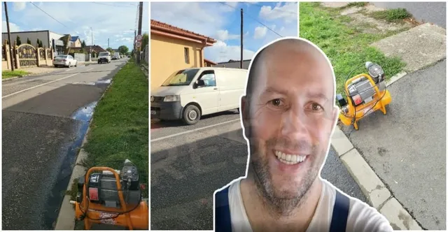 Un bărbat zâmbește în prim-plan, în timp ce în fundal se văd o autoutilitară albă, un compresor portabil pe trotuar și o stradă cu vegetație.