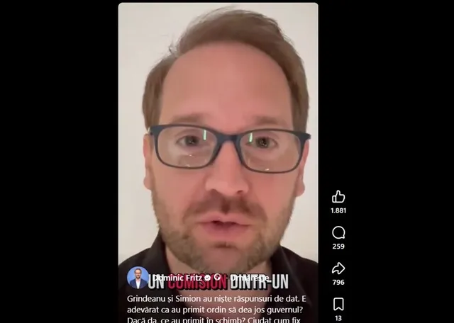 Un bărbat cu ochelari și barbă scurtă privește spre cameră în fața unui fundal neutru, având elemente de interfață de social media suprapuse.