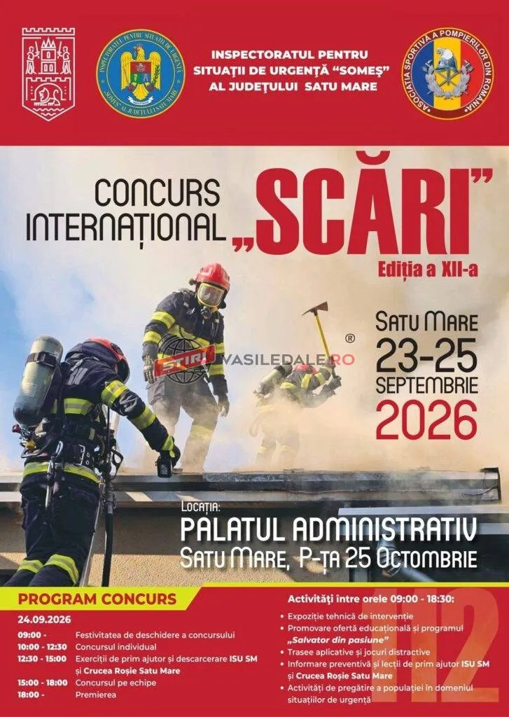 Un afiș prezintă doi pompieri în echipament de protecție și cască, unul în poziție de genunchi și celălalt în picioare lângă o scară.
