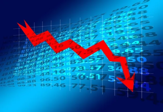 O săgeată roșie punctată indică o tendință descrescătoare peste un fundal albastu cu numere financiare și un grid.
