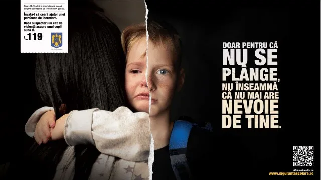 O imagine divizată prezintă o persoană care îmbrățișează un copil, pe fundal negru, cu text alb și un cod QR în colțul din dreapta jos.