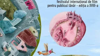 O ilustrație stilizată prezintă două planete rotunde cu clădiri colorate și o pasăre zburând pe un fundal albastru deschis.