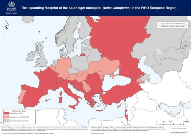 O hartă a Europei și a zonelor adiacente, unde diverse țări sunt colorate în nuanțe de roșu și roz pe un fundal gri.