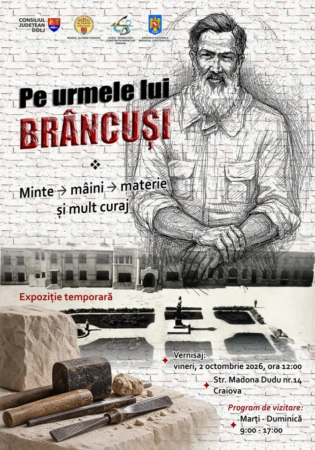 Un afiș prezintă un desen al unui bărbat cu barbă, text în română și unelte de sculptură așezate pe o piatră în partea de jos.
