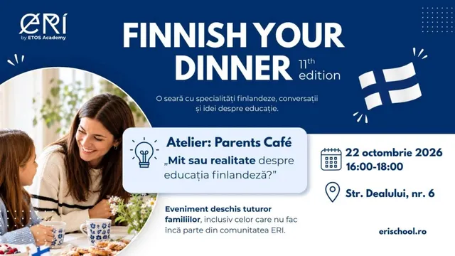 Un poster albastru prezintă textul despre un eveniment, un steag finlandez și o fotografie cu o femeie și un copil la o masă cu flori.