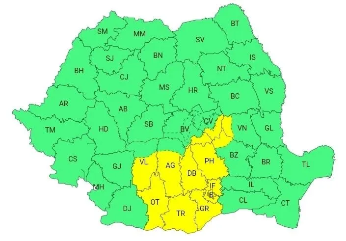 O hartă a României împărțită în județe, unde unele regiuni sunt colorate în verde și altele în galben.
